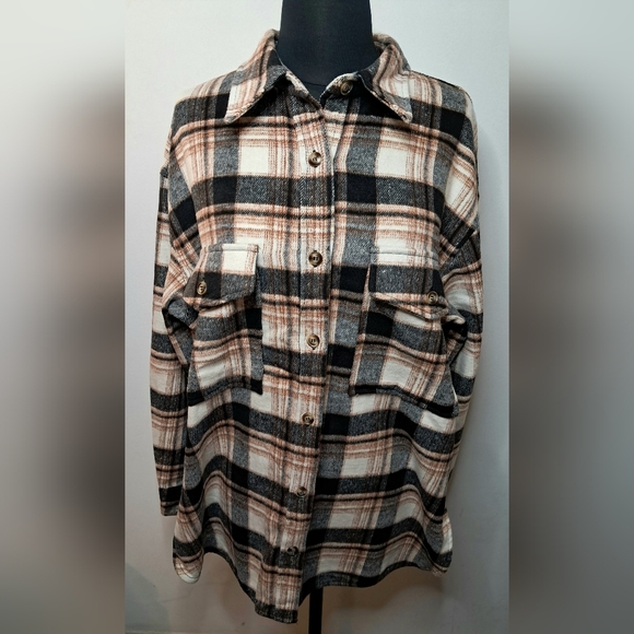 Women's Allie Rose Black & Brown Plaid Flannel Lightweight Shirt Jacket - Picture 2 of 6